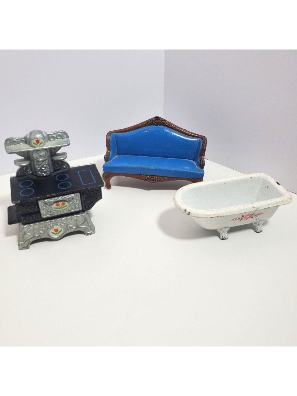 1980 Littles Dollhouse Diecast Furniture Couch Tub Cook Stove Vintage Lot